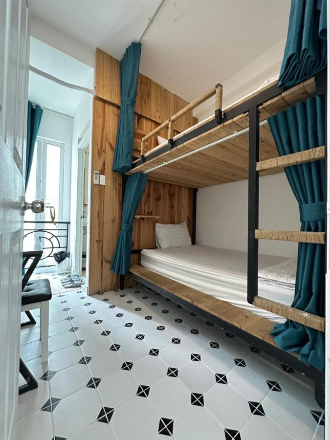 Vika Homestay Ho Chi Minh-staden Exteriör bild