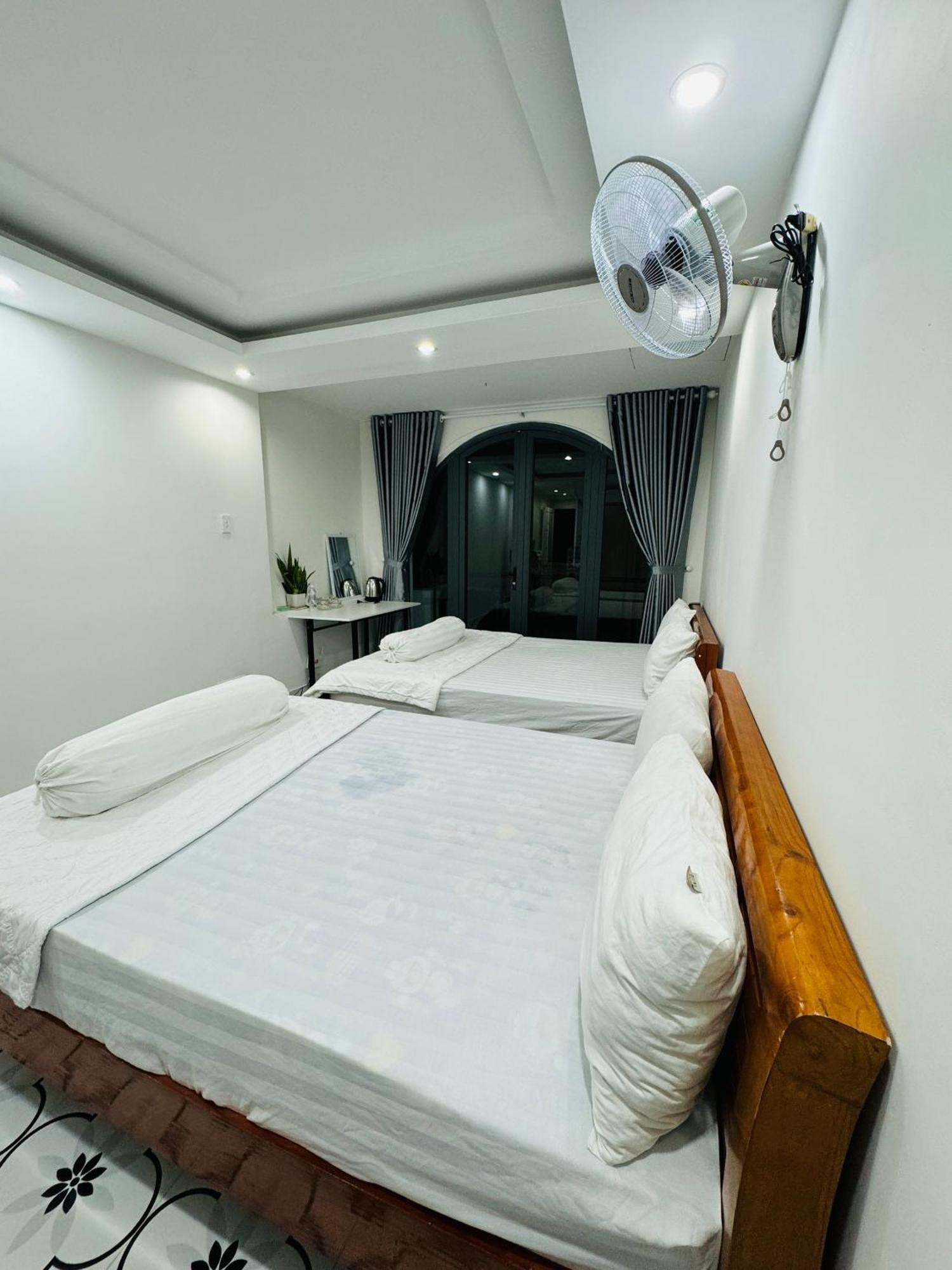 Vika Homestay Ho Chi Minh-staden Exteriör bild